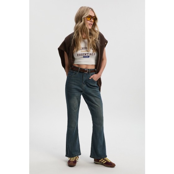Petite Comfort Stretch High Waist Flared Jean