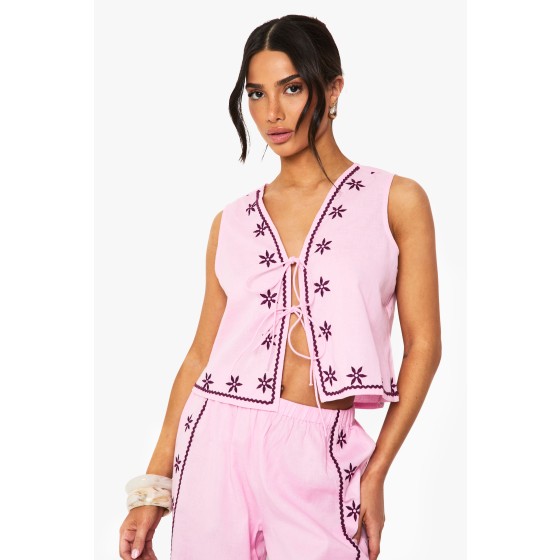 Petite Floral Embroidery Waistcoat